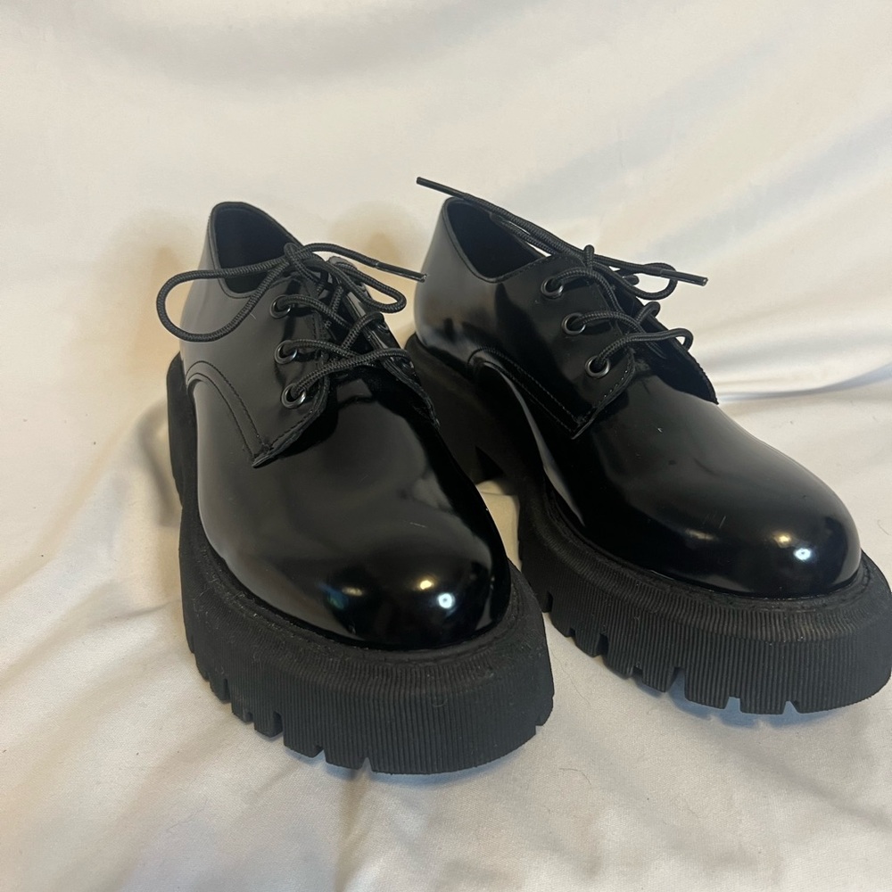 Steve Madden NEW  Platform Oxfords size 11